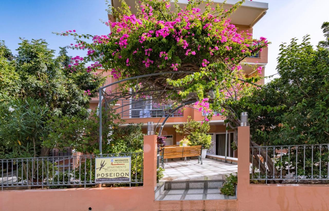 Poseidon Studios & Apartments ปาไลโอโกรา ภายนอก รูปภาพ